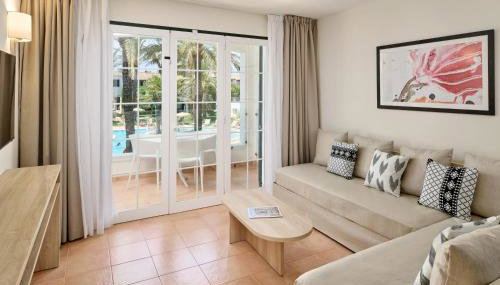 Grupotel Club Menorca - Photo 2