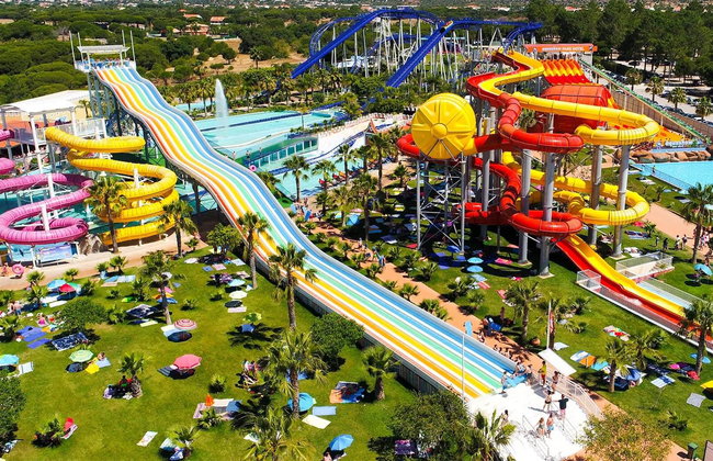 Aquashow Family Park - Photo 4