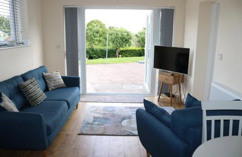 Lovely 1 bedroom basement apartment with stunning views - Foto 1