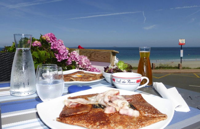 Cottage by Goelo Coast With Sea Views - Foto 11