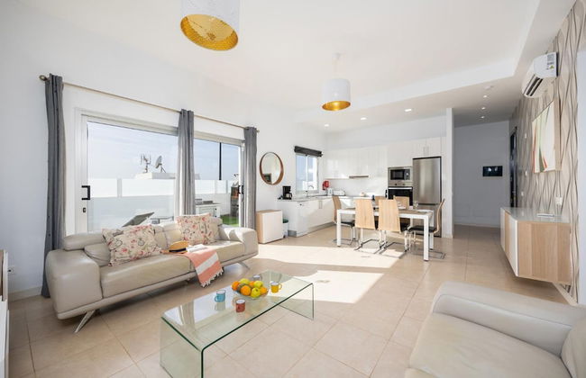 Villa Janubio With 3 Bedrooms and 2 Bathrooms - Photo 25