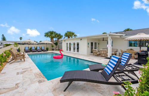 Brand New Saltwater Pool! - Waterfront Canal - Luxury Home - Foto 58