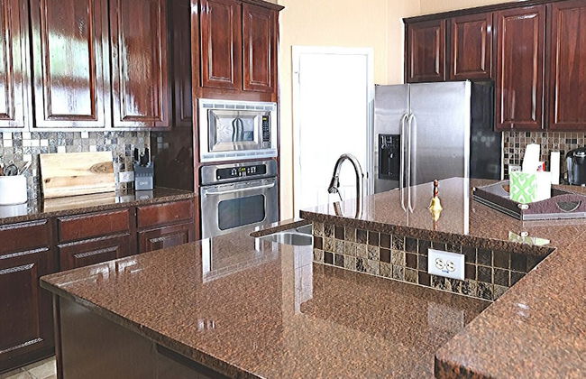 6Bdrm 4.5Bath 8Beds - HOME BIG AS TEXAS - Foto 16