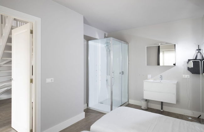 Luxury Villa With Outdoor Kitchen and Lake View - Foto 15