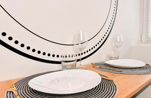 Les Suites Bisous Metz - Jacuzzi & Private Sauna - Photo 14