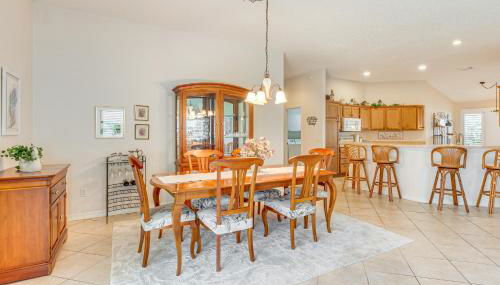 2 Mi to Lake Sumter Landing Spacious Golf Retreat - Foto 3