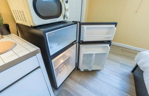 Twin Pines Studios - Photo 11