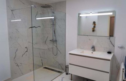 Solaneos propose magnifique T4 neuf sur le port avec Piscine CHAUFFEE - Foto 15