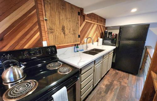 Bear Cave- Pet Friendly Suite in Shaver Lake - Foto 2