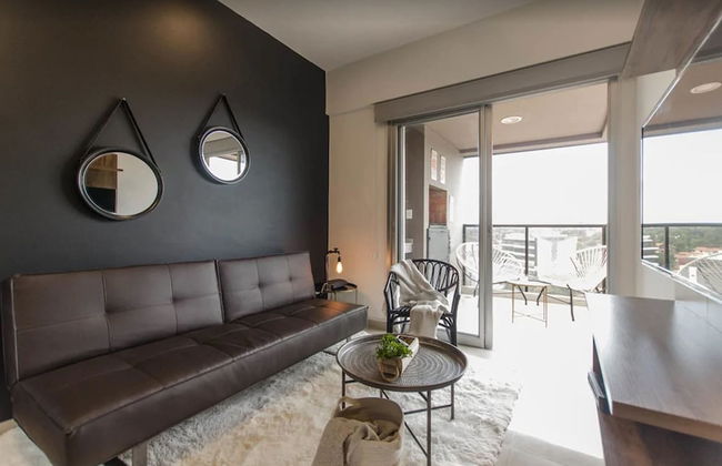 Modern 1 BR Apartment - Photo 17