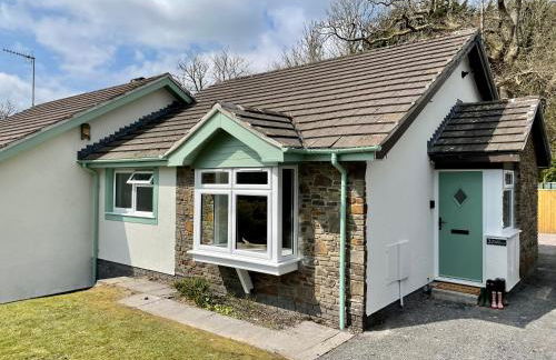 Your Saundersfoot getaway - relax explore and make memories at Berts Bungalow - Photo 1