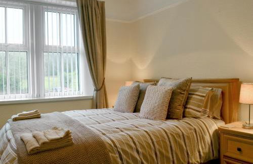 The Beeches - Foto 13