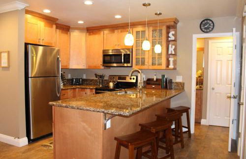 St Anton Courtyard View 1-Bedroom Condos with Dry Sauna - Photo 12