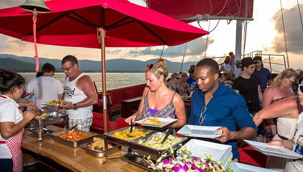 Traditional Boat Cruise + Dinner - Foto 5