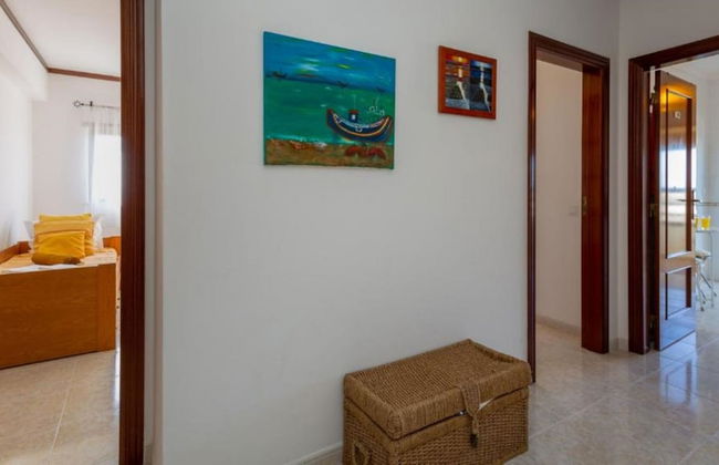 Alvor 2 Bedrooms Balcony Flat - Photo 8