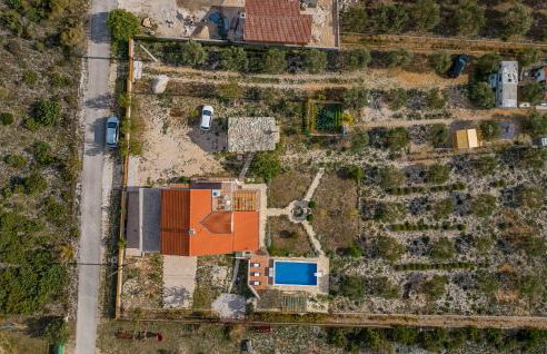 Awesome Home In Krkovic With Sauna - Photo 8