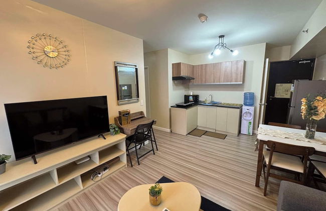 Condotel Avida Riala Tower 4-1103 - Photo 13