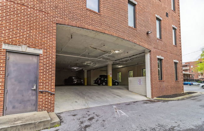 Dream Condo in Desirable West End! - Foto 29