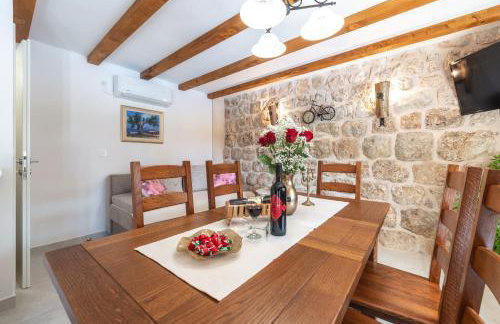 Holiday Home Marina - private swimming pool - Foto 40