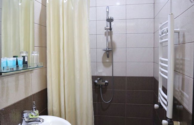 David's Apartment - Photo 30