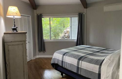 Montreat Round House - mountain views, renovated - Foto 40