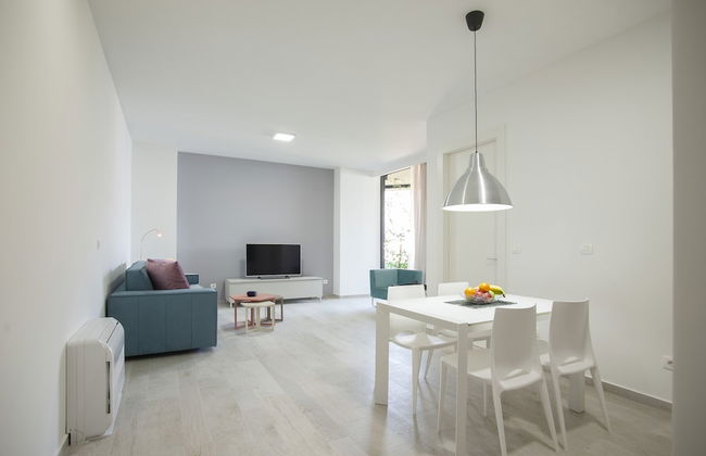 Royal Gardens Paradise - Photo 33