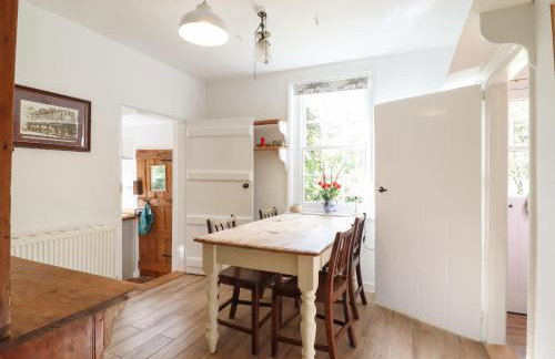 Warren Cottage - Photo 10