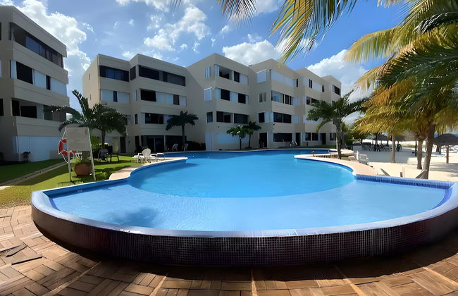 Beachfront and Ocean View Apartment - Photo 21