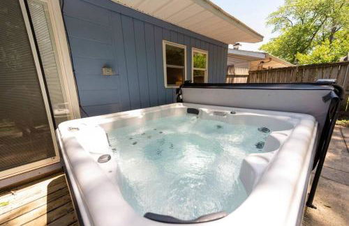 Close to Beach, Hot Tub, Pet Friendly, Firepit - Foto 1