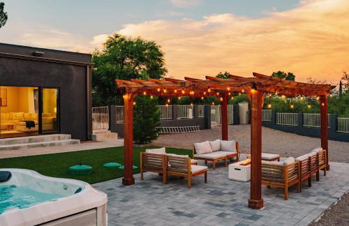 Luxury 5BR Cottonwood Retreat with Pool and Panoramic Views - Foto 12