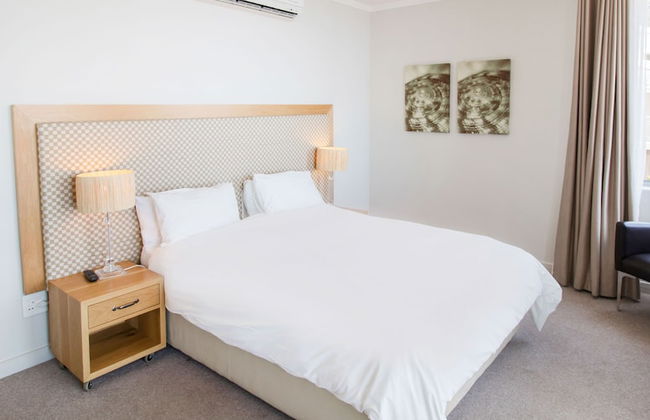 The Crystal Apartments - Photo 12