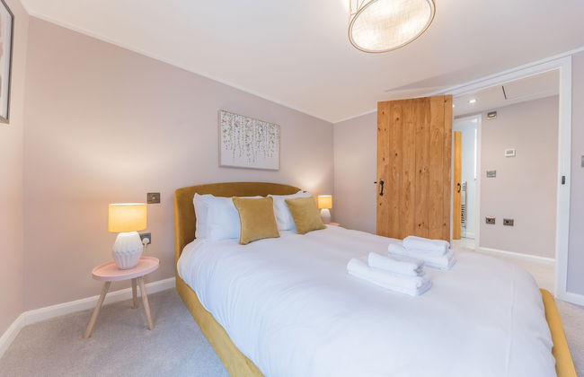 The Flags - Photo 12