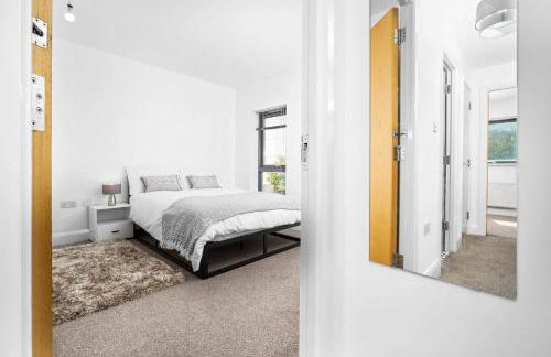 Spacious 4-bedroom House in Birmingham near city centre with Parking and ideal for families and groups - Foto 8