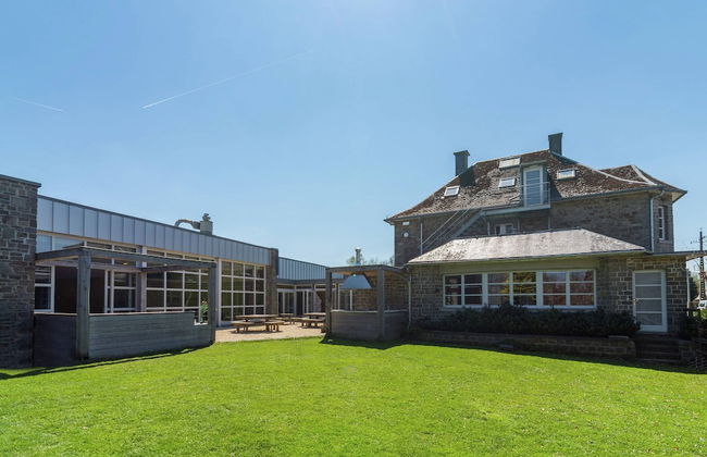 Group Cottage in Sourbrodt - Photo 1