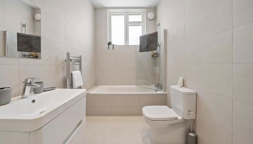 3BR House in Prime Barnet Location with Driveway - Foto 5