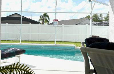 Family Home, Near Disney-Private pool, Spacious 3BR Retreat - Photo 6