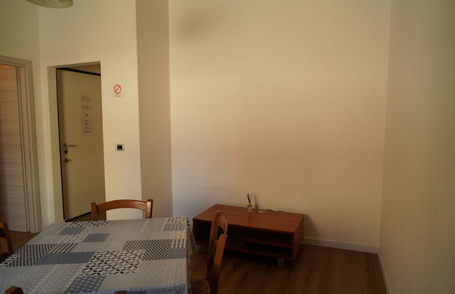 Cleo Viola - Foto 16