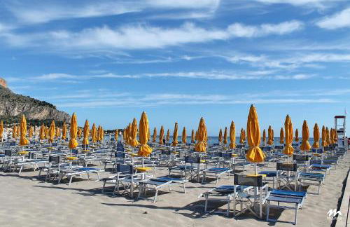 Antony Mondello Guest House, appartamento a 1 minuto a piedi dalla spiaggia di Mondello - Foto 48