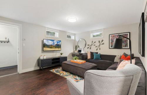 Charming Bungalow Next to CSU - Free Cruiser Bikes - Foto 11