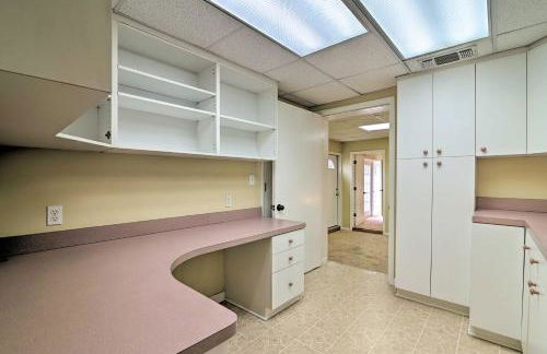 Grand Valrico Home with Deck, Fire Pit and Yard! - Foto 29