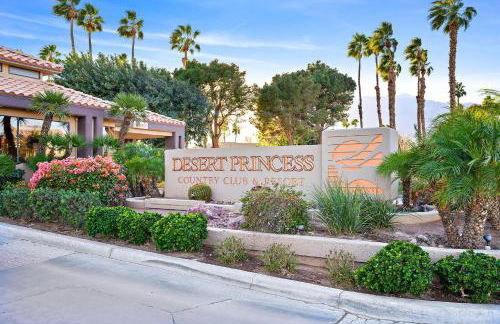 Midnights at the Oasis - Foto 32