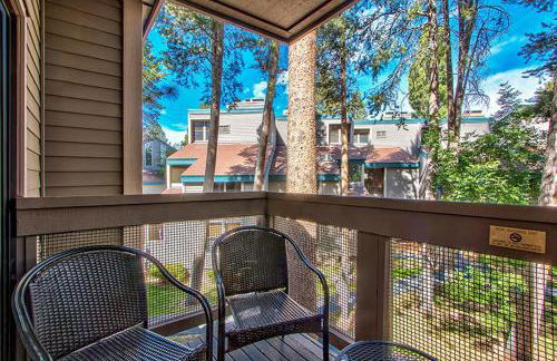 South Lake Tahoe Resort - Steps to Beach & Close to Heavenly - Foto 21