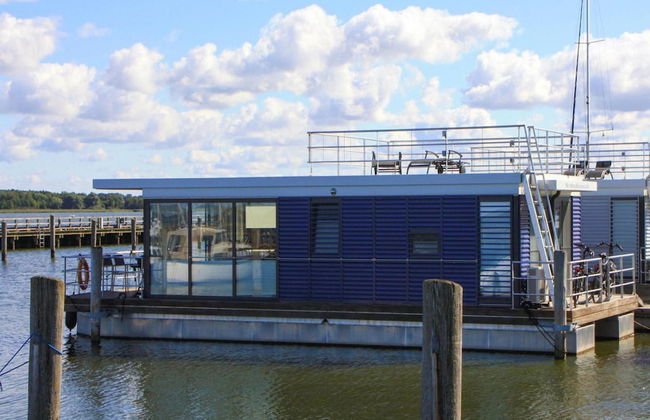 Hausboot Schwimmendes Haus in Ribnitz-damgarten - Foto 1