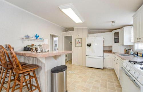 3 bed 2 bath with office room-with futon bed on Weiss Lake - with community ramp & dock - Photo 14