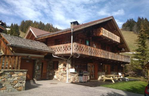 Appartement dans chalet aux saisies-100m des pistes-cœur station 13 pers - Foto 2