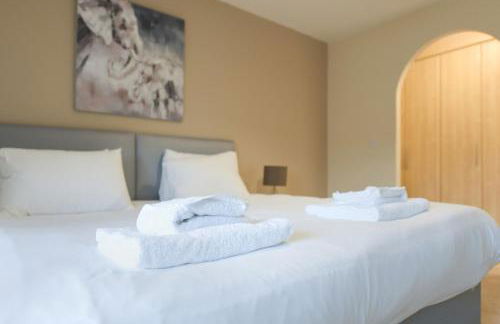 Stunning Garden House with Free WIFI and Parking - Foto 20