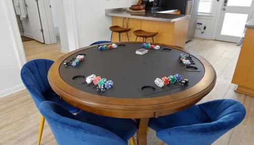 The Hyde Out - Cute Hyde Park Home with Private Hot Tub - Foto 4, Game Room