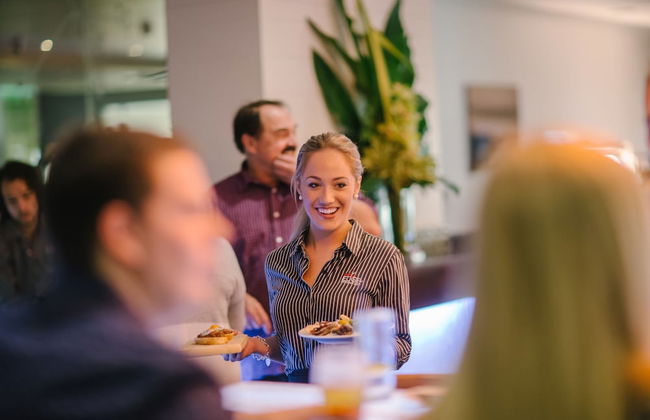 The Edge Apartment Hotel - Photo 16