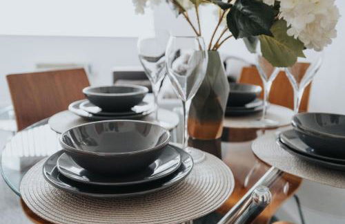 Trafford Stays - Work & Leisure - Foto 16