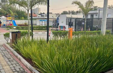 Studio Home Office Completo Cama Queen e Ar Condicionado Vista Panorâmica - Foto 66